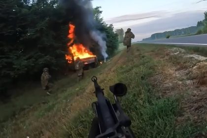 Ukraine War – Ukrainian Special Forces Ambush Russian Truck in Kursk As Ukraine Invades Russia