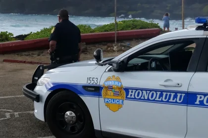 Hawaiian fast-food worker fatally stabbed during altercation with customer: reports