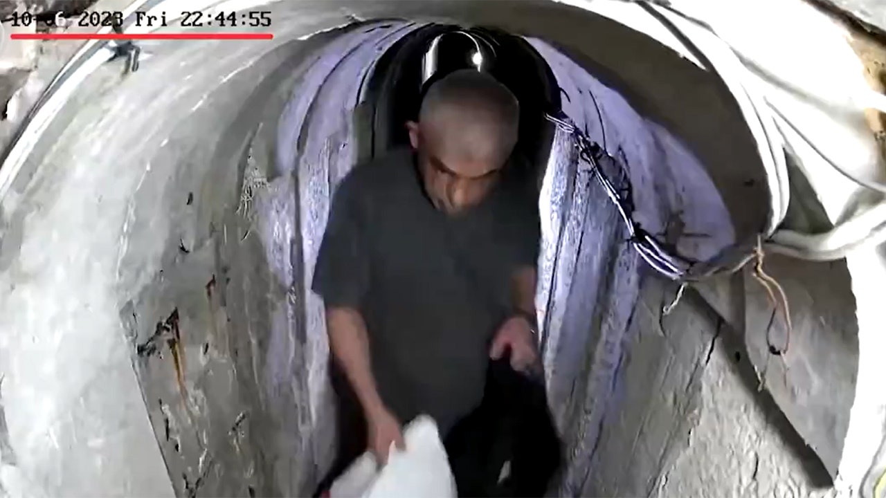 IDF releases video showing Hamas leader Yahya Sinwar fleeing into tunnel with family before Oct. 7 attack