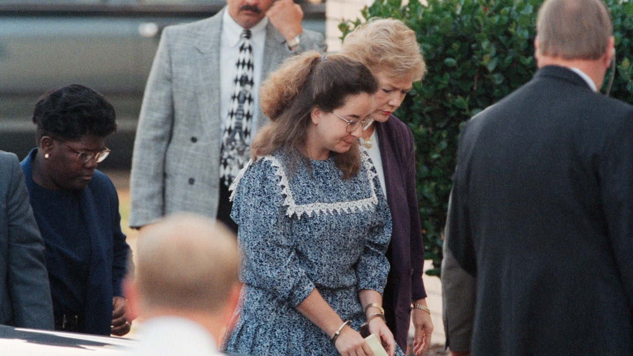 Killer mom Susan Smith thinks parole is now unlikely after she was caught trying to profit off case: report