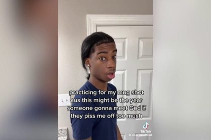 TikTok star and suspect connected to homicide seen in video captioned ‘practicing for my mug shot’ | Fox News Video