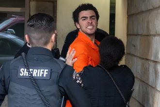 Luigi Mangione argues double jeopardy in bid to drop murder case, suppress evidence