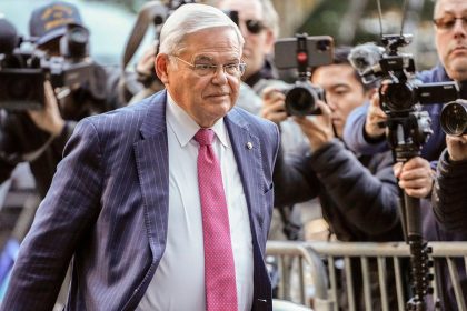 Prosecutors seek 15-year sentence for disgraced former NJ Senator Bob Menendez after bribery conviction