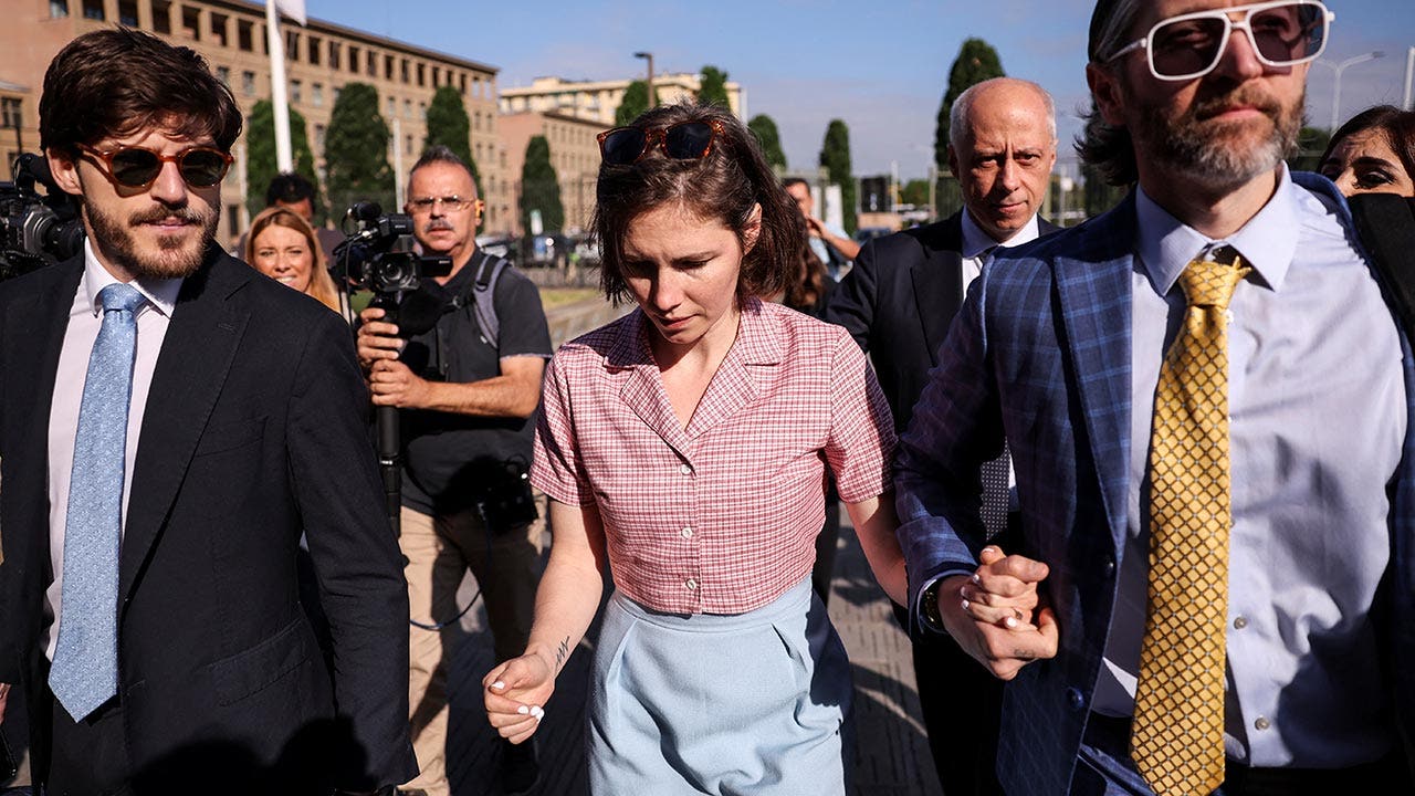 Court upholds Amanda Knox conviction for slandering former boss in roommate’s murder