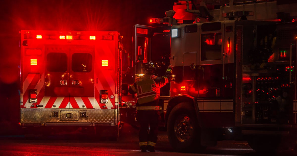 Fire Investigator Holds Attacker at Gunpoint After Mobile Home Fires in Seffner, FL