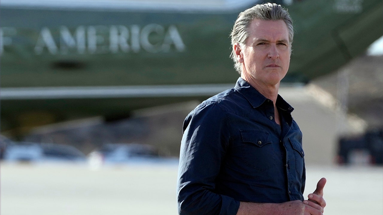 Gov. Newsom will veto California bill blocking prisons from cooperating with ICE: report