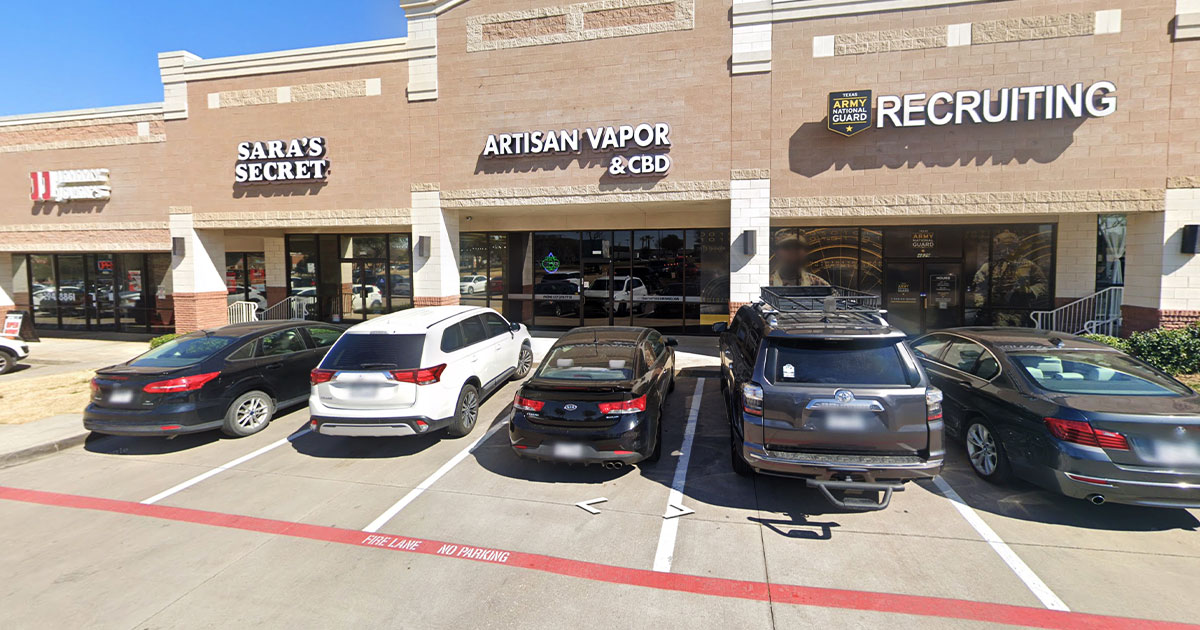 Vape Shop Employee Shoots Armed Robber During Attempted Robbery in Fort Worth