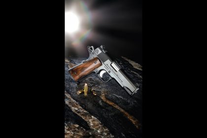 California homeowner uses carry gun on 4 burglars in self-defense!