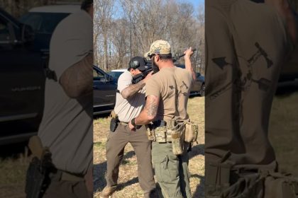 A quick rifle tip you need. #shorts #military #tips