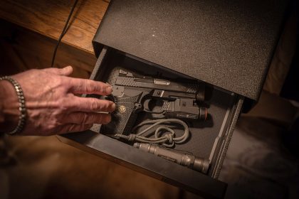 Handheld Vs. Weapon-Mounted Lights