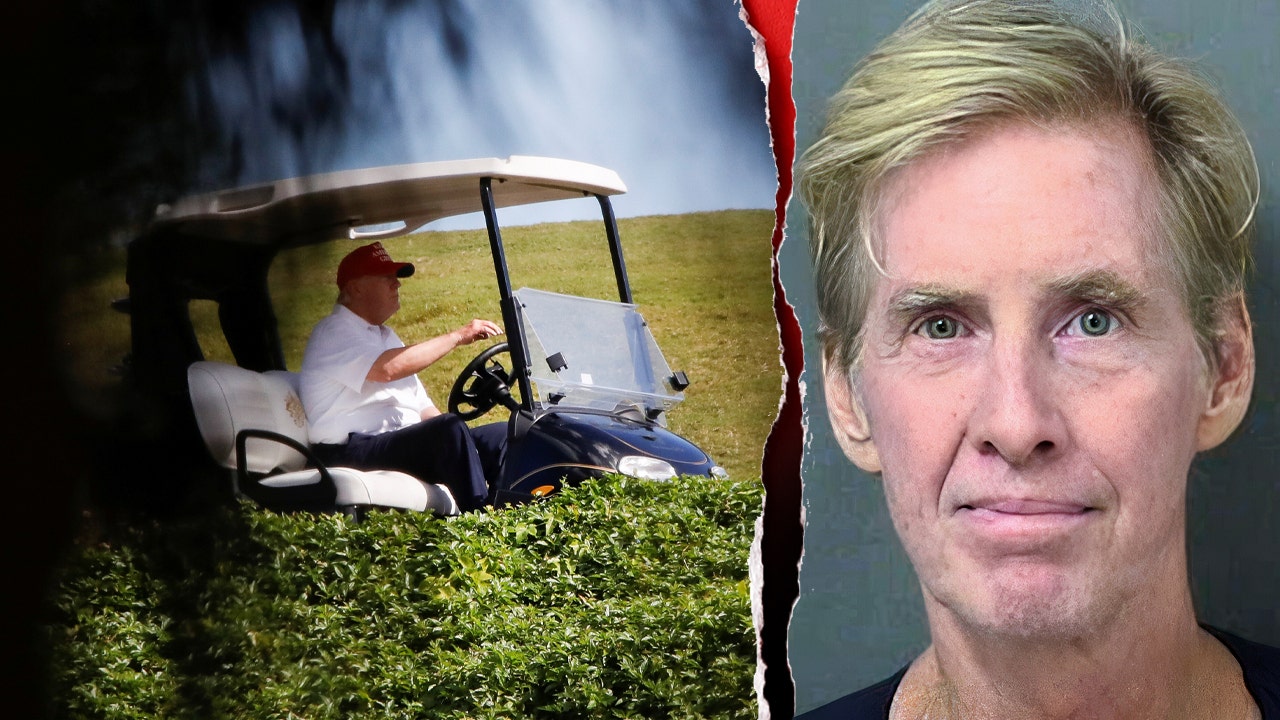 Trump assassination attempt suspect Ryan Routh smiles and laughs as attorneys spar over gun