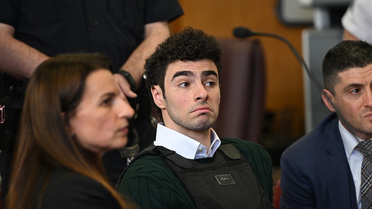 Luigi Mangione’s defense files motion to preclude death penalty in his federal case