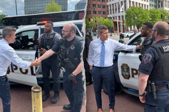 DC transit police officer stabbed at train station as Sec. Sean Duffy arrives to talk safety: ‘Unacceptable’