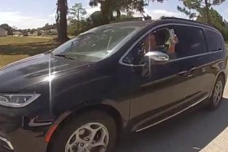 Florida man offers police booze during car chase: ‘Don’t know if he was expecting us to just say ‘cheers”