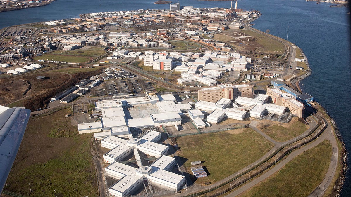 A photo of Rikers Island facilities