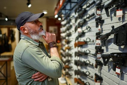 Gun Shops Etiquette: The Dos and Don’ts