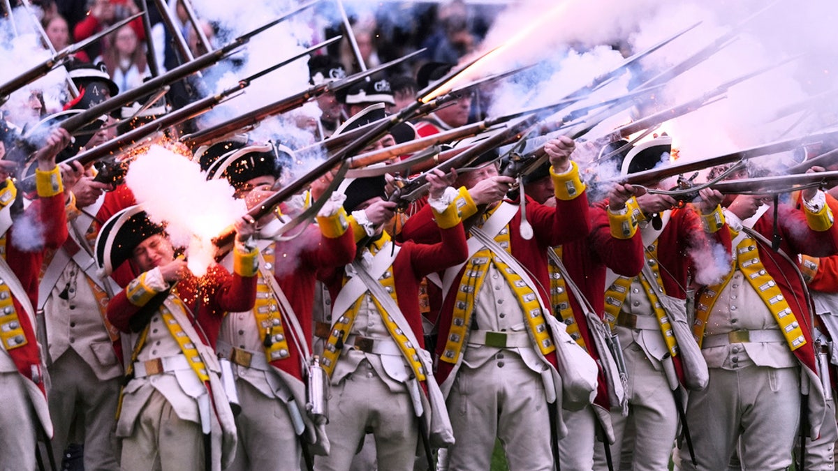 british regulars reenact