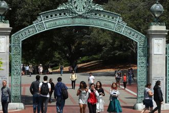 UC Berkeley stabbing puts campus on edge with manhunt for 3 suspects