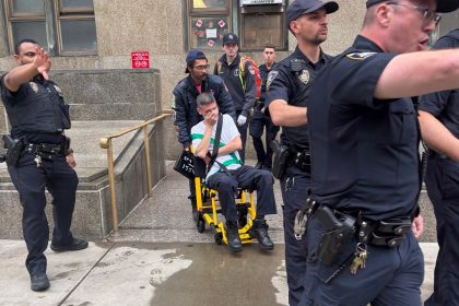 2 NYC court officers stabbed at site of iconic trials