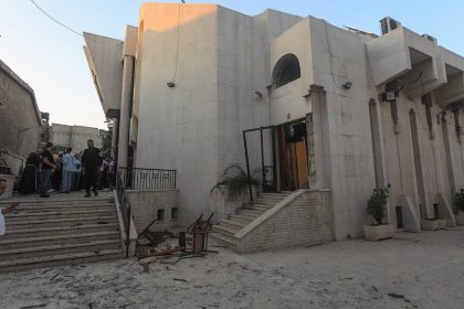 Suicide bomber strikes Syrian church near Damascus during mass
