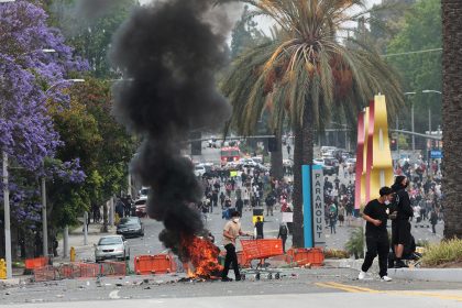 ‘Red flags’ expose paid agitators in violent anti-ICE riots, CEO says
