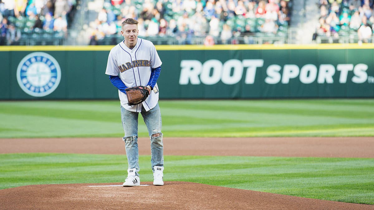 Macklemore throws pitch at Mariner's game