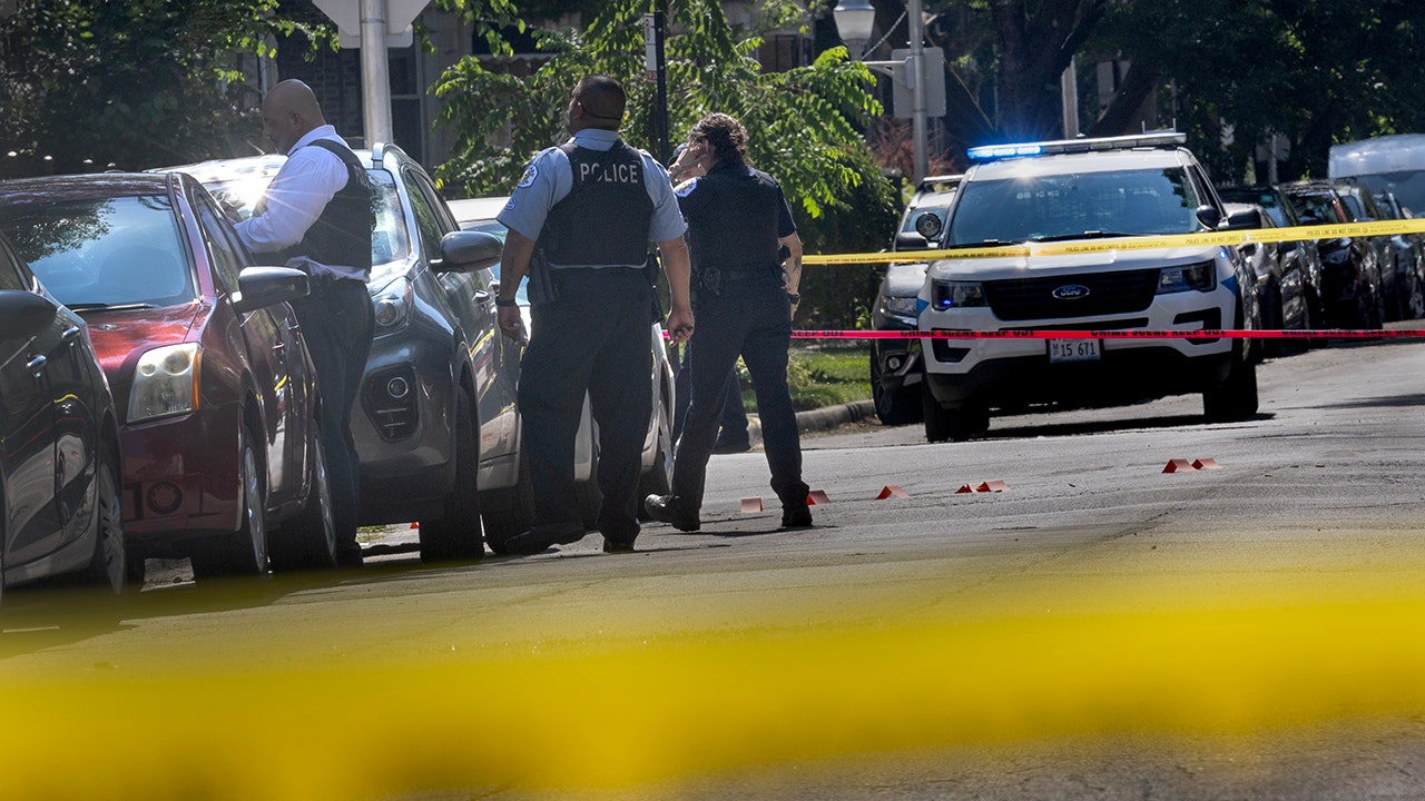 Chicago’s bloody July Fourth weekend leaves 55 shot, 6 dead: report