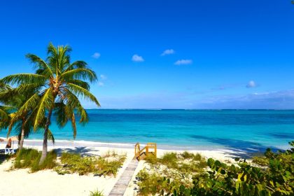 Mystery shrouds case as American tourist still presumed missing in popular tourist paradise