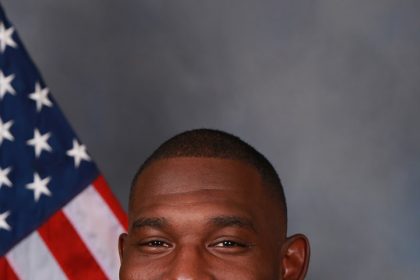 Kansas deputy fatally shot by suspect barricaded in house: sheriff