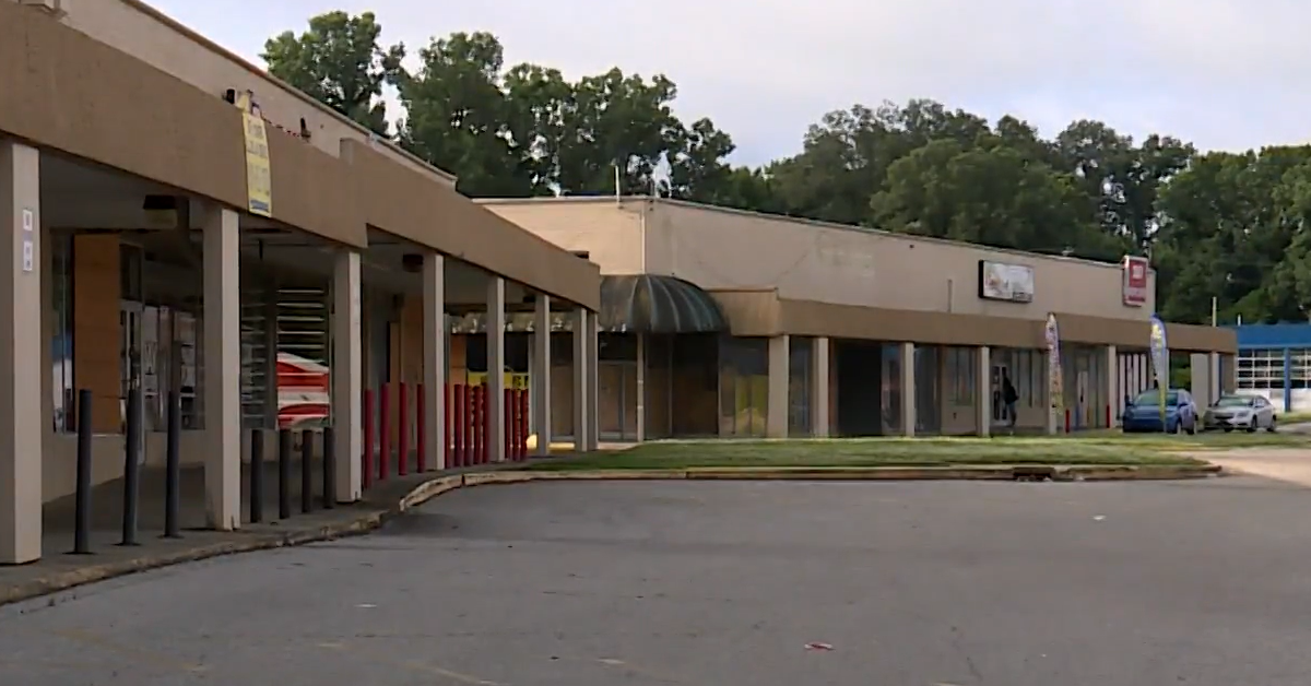 Car Sale Trap: Mississippi Couple Exchange Gunshots With Suspect In Facebook Marketplace Meeting