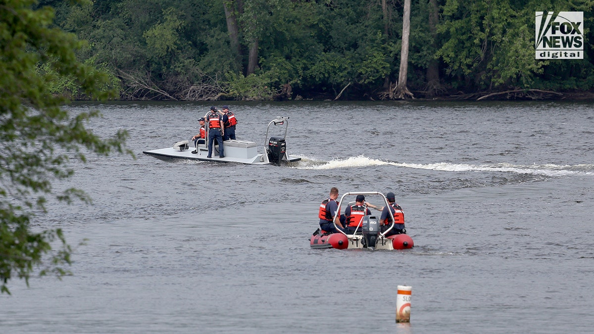 Search and rescue teams look for the body of missing persons Eliotte Heinz.