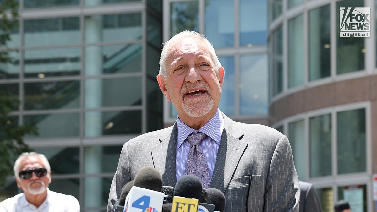Lawyer Mark Geragos outside the Menendez Bros hearing.