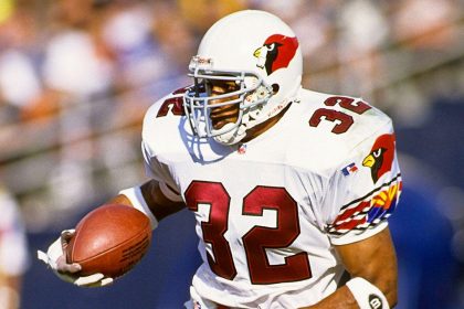 Former NFL running back convicted on 6 felony counts in record-breaking dog fighting operation