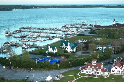 Exclusive waterfront enclave rocked after body found near yacht club