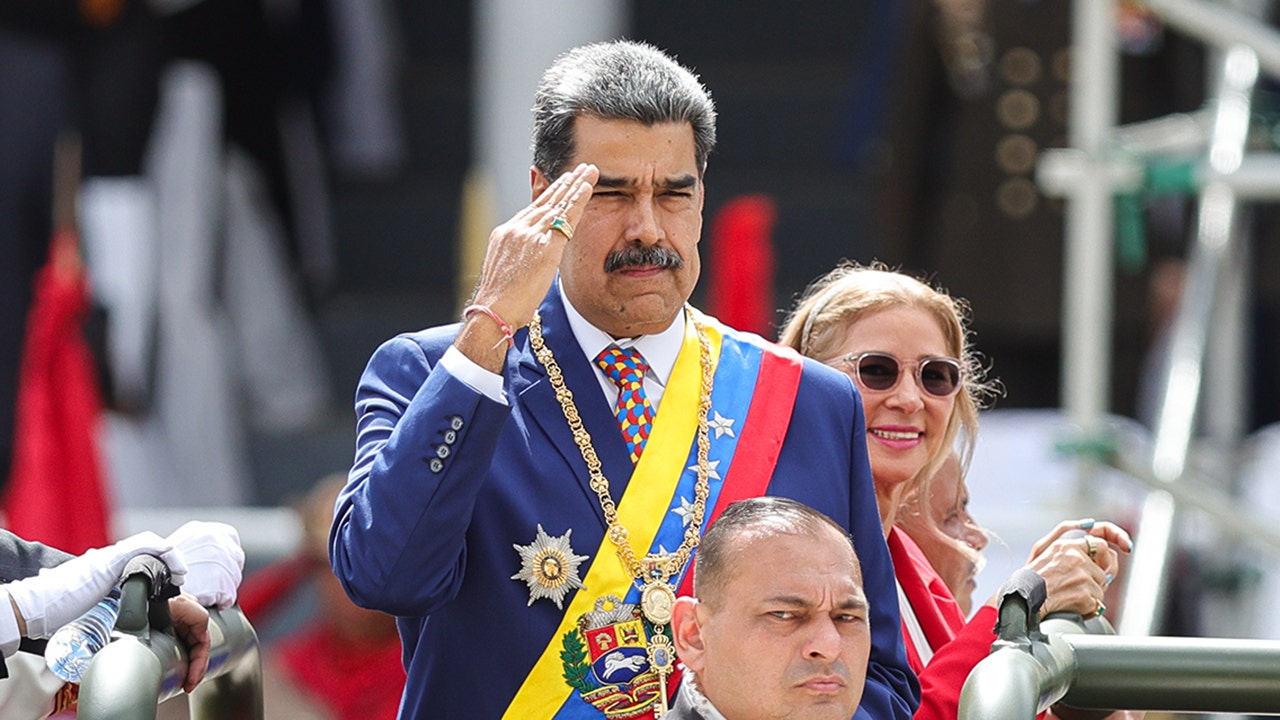 AG Bondi offers M for arrest of Venezuelan President Nicolás Maduro