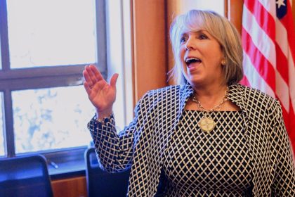 Appeals court blocks New Mexico’s 7-day waiting period for gun purchases, saying it violates 2nd Amendment