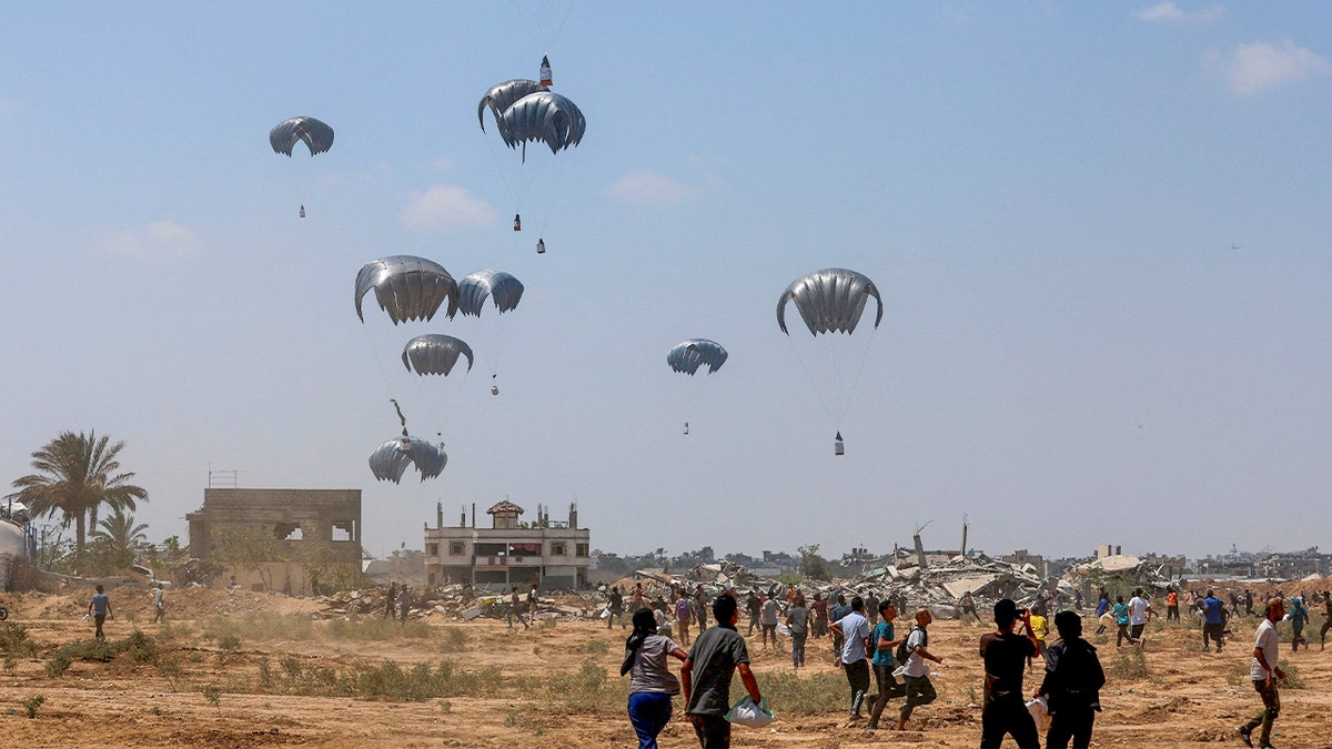 Aid packages dropped on Gaza