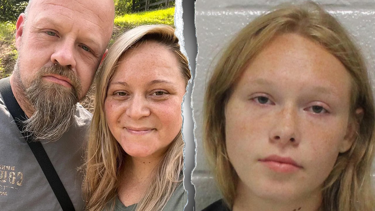 Family torn as Georgia teen accused of killing parents denied bond in emotional hearing