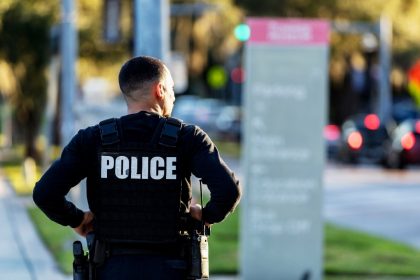 Criminals impersonate police to exploit people’s trust, veteran officer warns: how to protect yourself