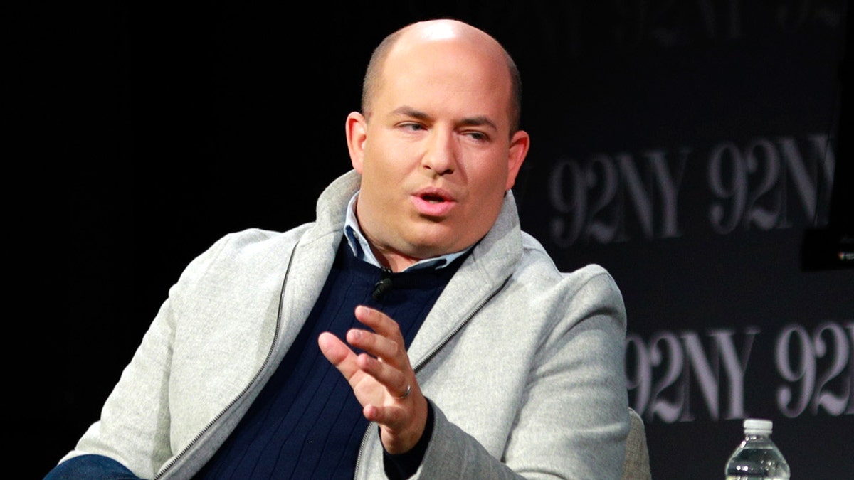 Brian Stelter at event