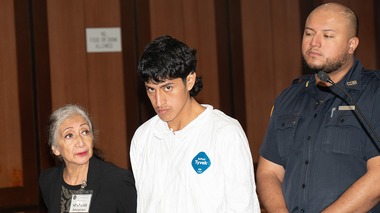 Commuter critical in latest blue city unprovoked throat slashing attack; suspect claims ‘I just scared him’