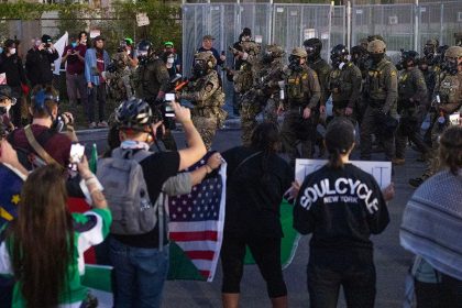 Chicago anti-ICE agitator faces federal charges after threatening to ‘kill’ agent