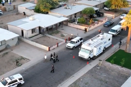 Armed Homeowner Fights Off Phoenix Invasion; 5 Shot, 3 Killed