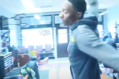Machete-Wielding Robber Storms Barber Shop, Says ‘You Know What This Is’ — Gets Shot by Employee