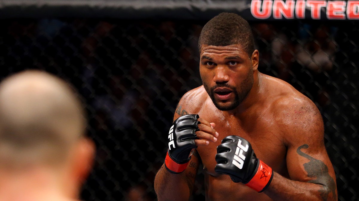 Rampage Jackson fighting
