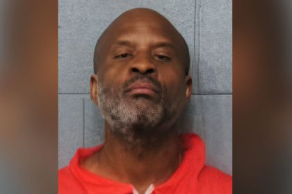 Semi-Truck Driver Fires Warning Shots as Suspect Flees After Shooting Pregnant Woman in Sugar Creek, MO