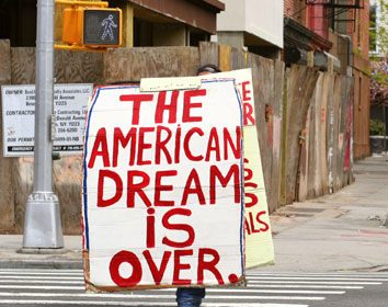 Chinese Think Tank: The American Dream is a Manipulation Tool