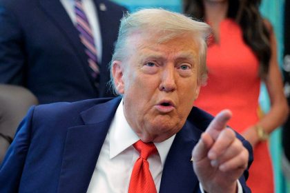 Trump roils Chicago Democrats with ‘Apocalypse Now’ meme hinting at National Guard deployment