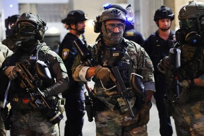 Portland business owners plead for help as Trump pushes to keep troops in city