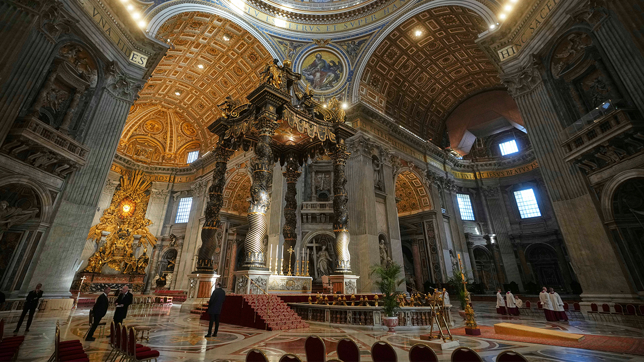 Man hauled away by security after urinating on main altar at St. Peter’s Basilica: report